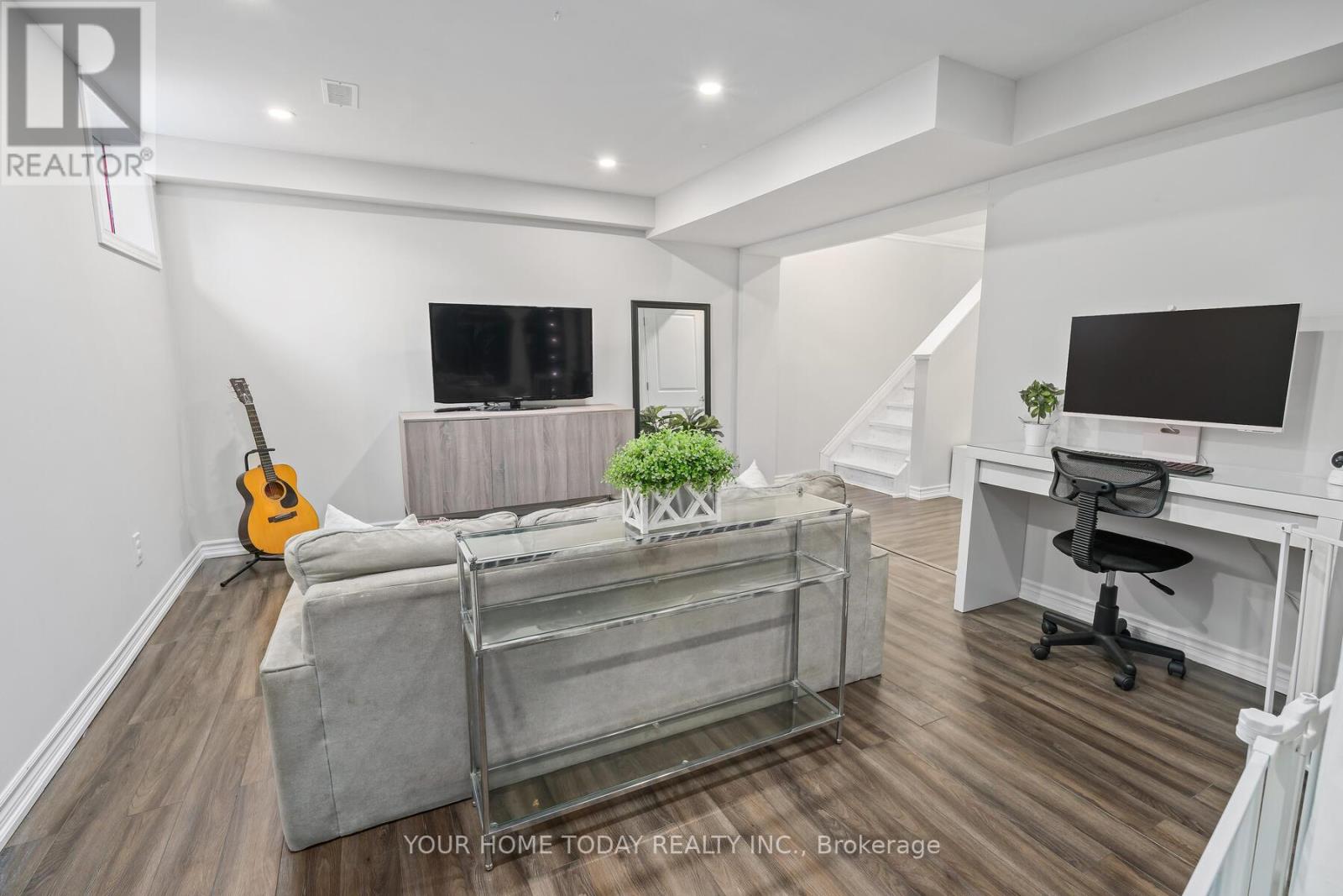 86 Pettitt Drive, Guelph, Ontario  N1E 0M2 - Photo 27 - X12963416