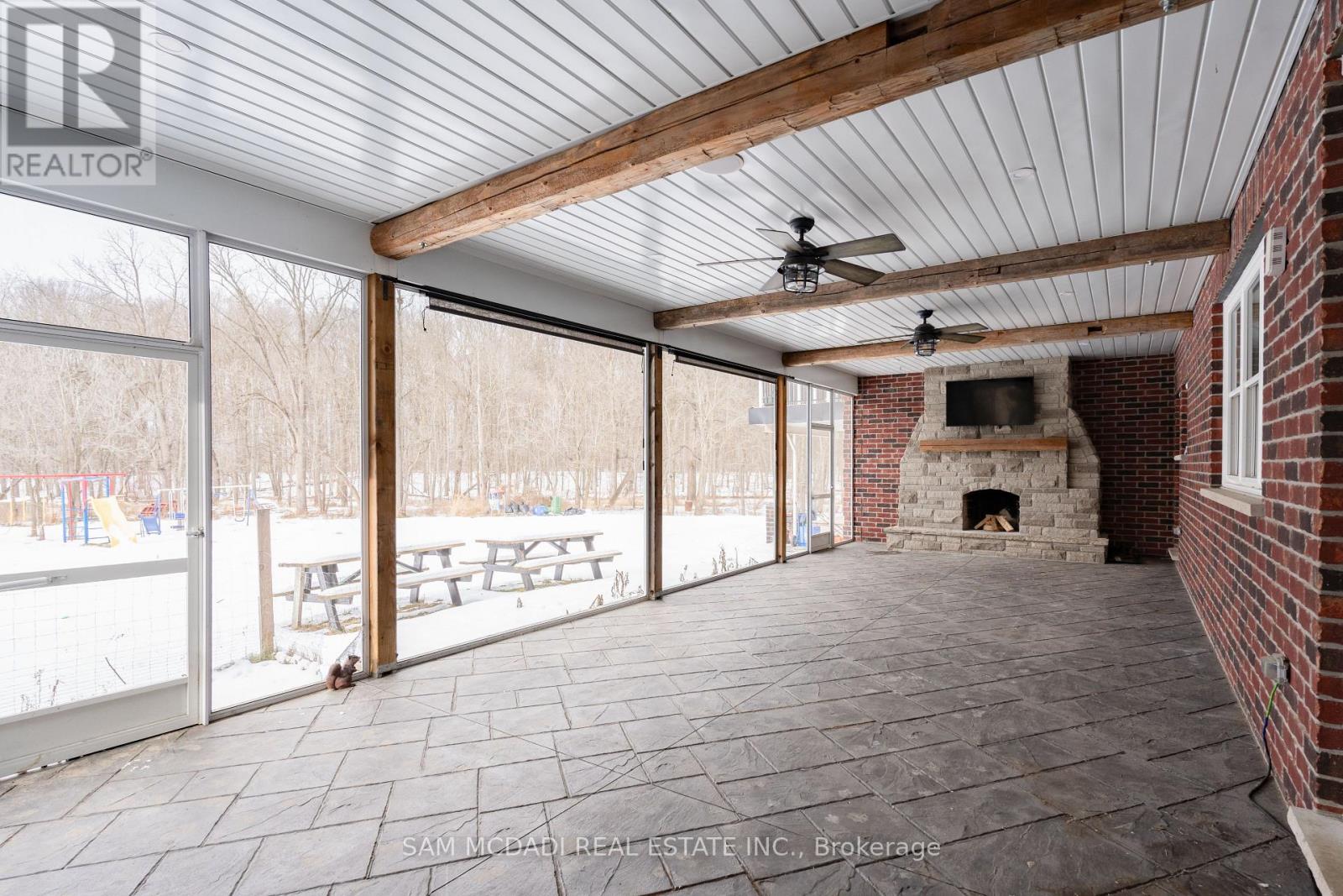 1096 Westbrook Road, Hamilton, Ontario  L0R 2A0 - Photo 11 - X12963426