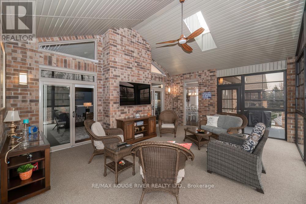 27 South Harbour Drive, Kawartha Lakes, Ontario  K0M 1A0 - Photo 19 - X12963438