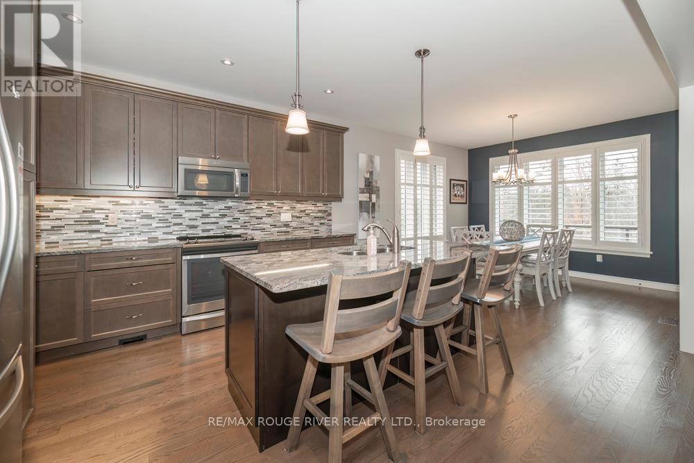 27 South Harbour Drive, Kawartha Lakes, Ontario  K0M 1A0 - Photo 9 - X12963438