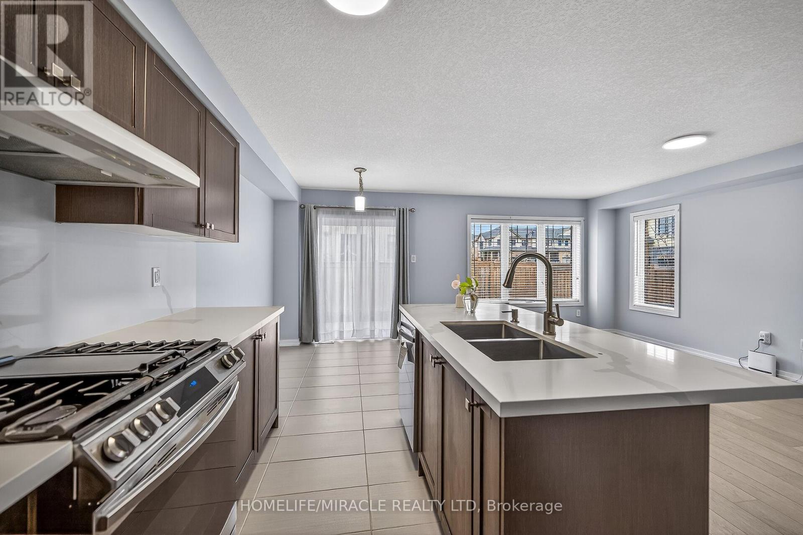 1 Prestwick Street, Hamilton, Ontario  L8J 0K7 - Photo 20 - X12963468