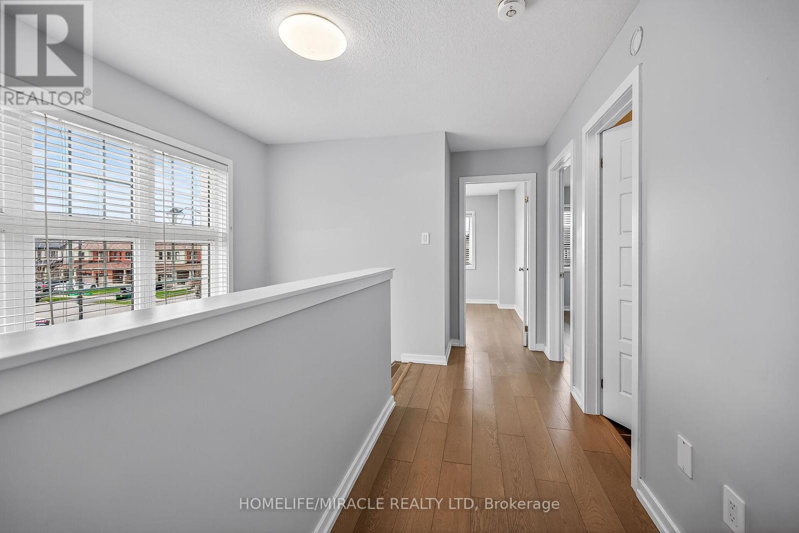 1 Prestwick Street, Hamilton, Ontario  L8J 0K7 - Photo 37 - X12963468