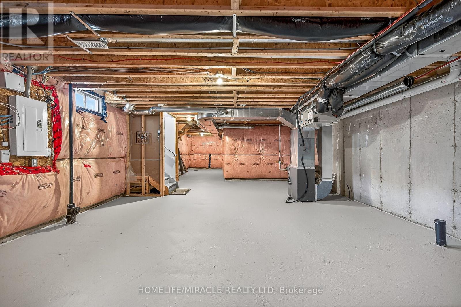 1 Prestwick Street, Hamilton, Ontario  L8J 0K7 - Photo 39 - X12963468