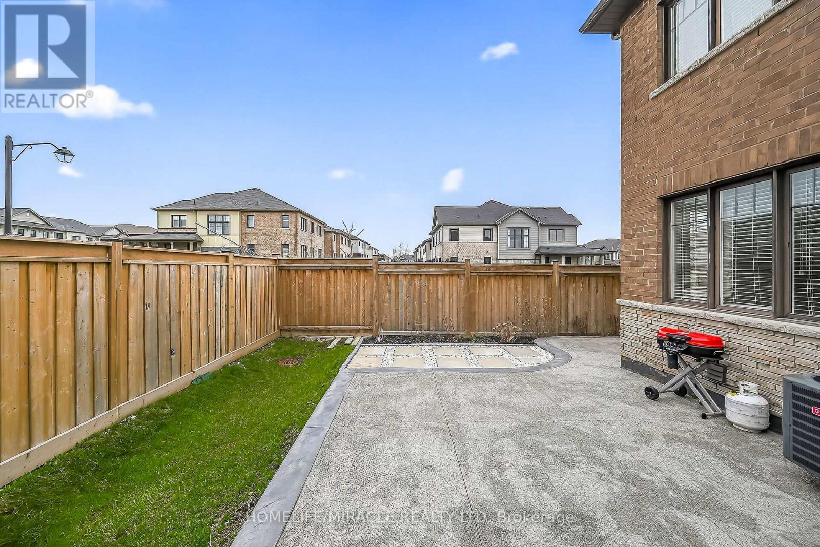 1 Prestwick Street, Hamilton, Ontario  L8J 0K7 - Photo 45 - X12963468