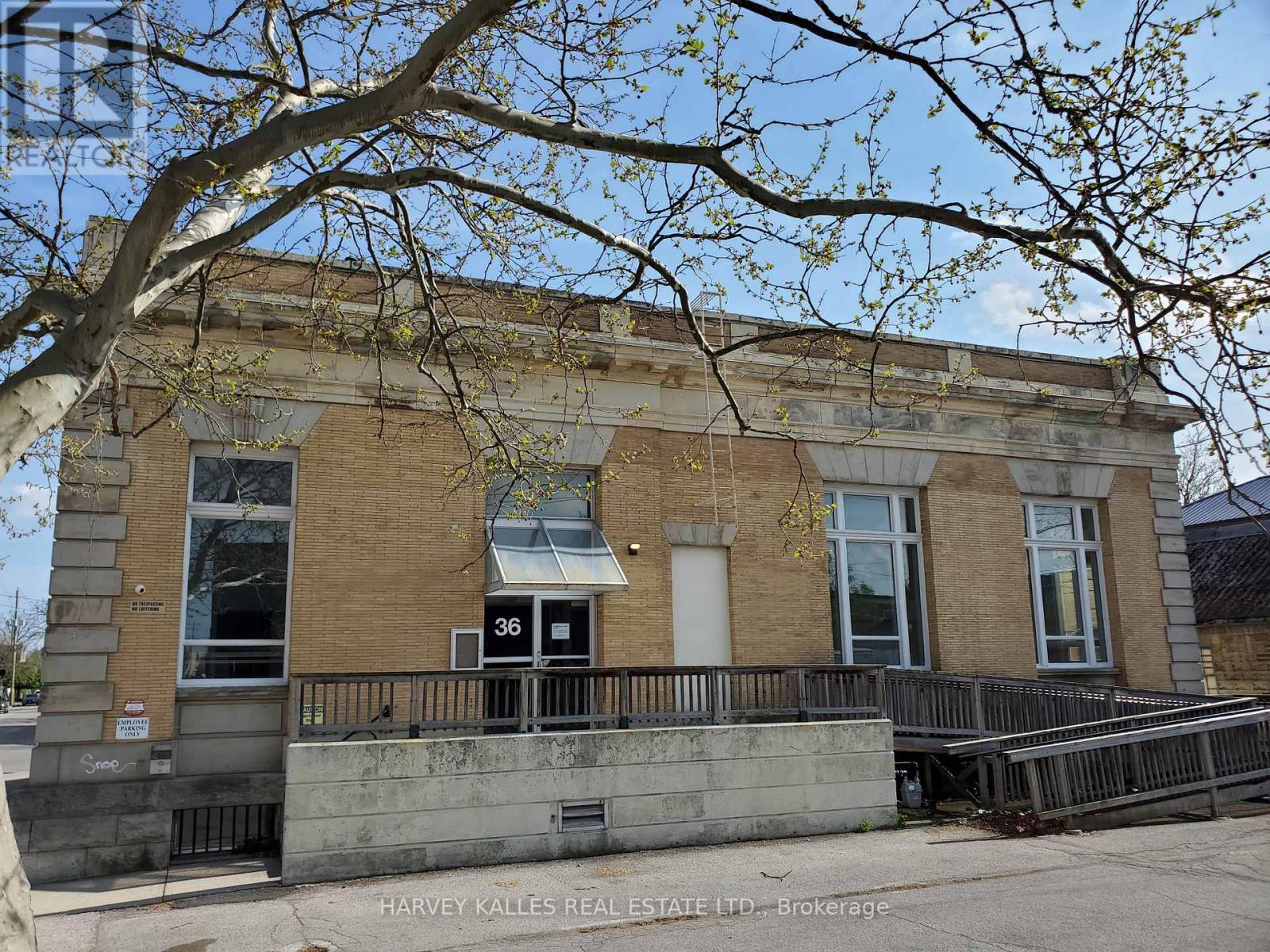 45 Peel Street, Norfolk, Ontario  N3Y 1S3 - Photo 2 - X12963550