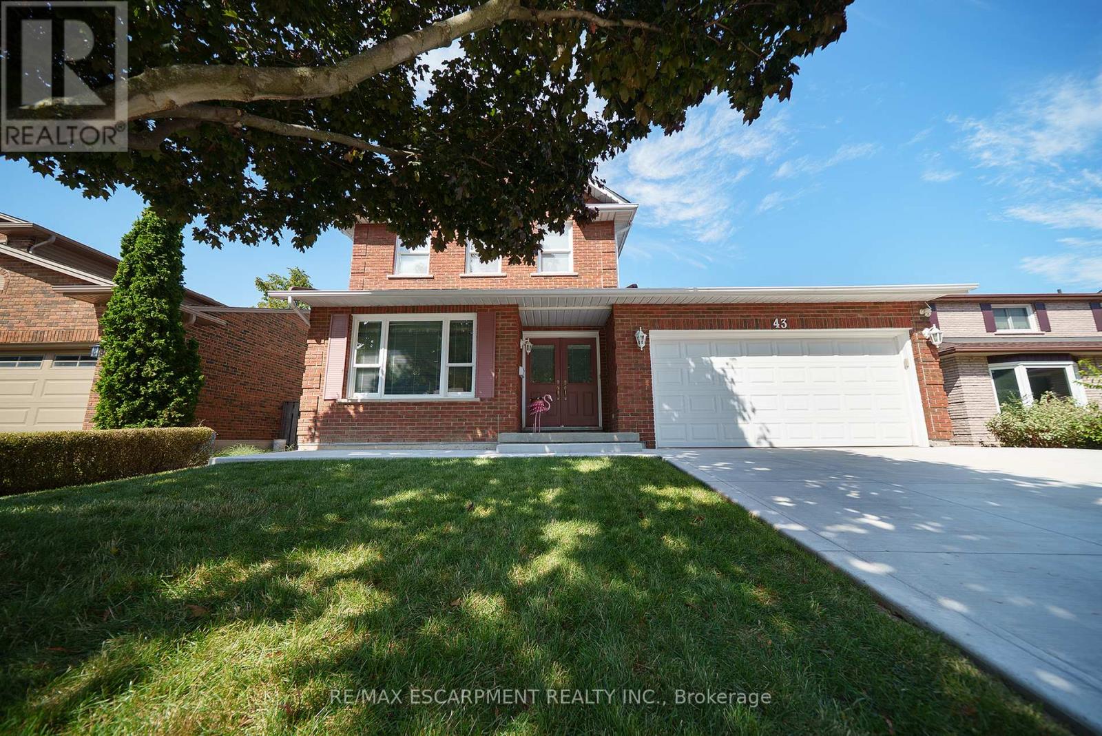43 Flamingo Drive, Hamilton, Ontario  L9A 4X6 - Photo 2 - X12963588
