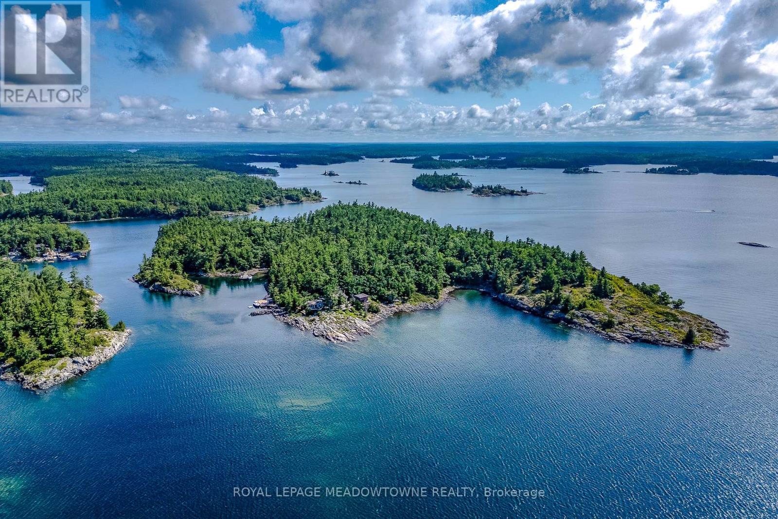 B433 Campbell Island, Twp. Of The Archipelago, The Archipelago, Ontario  P0G 1G0 - Photo 2 - X12963640
