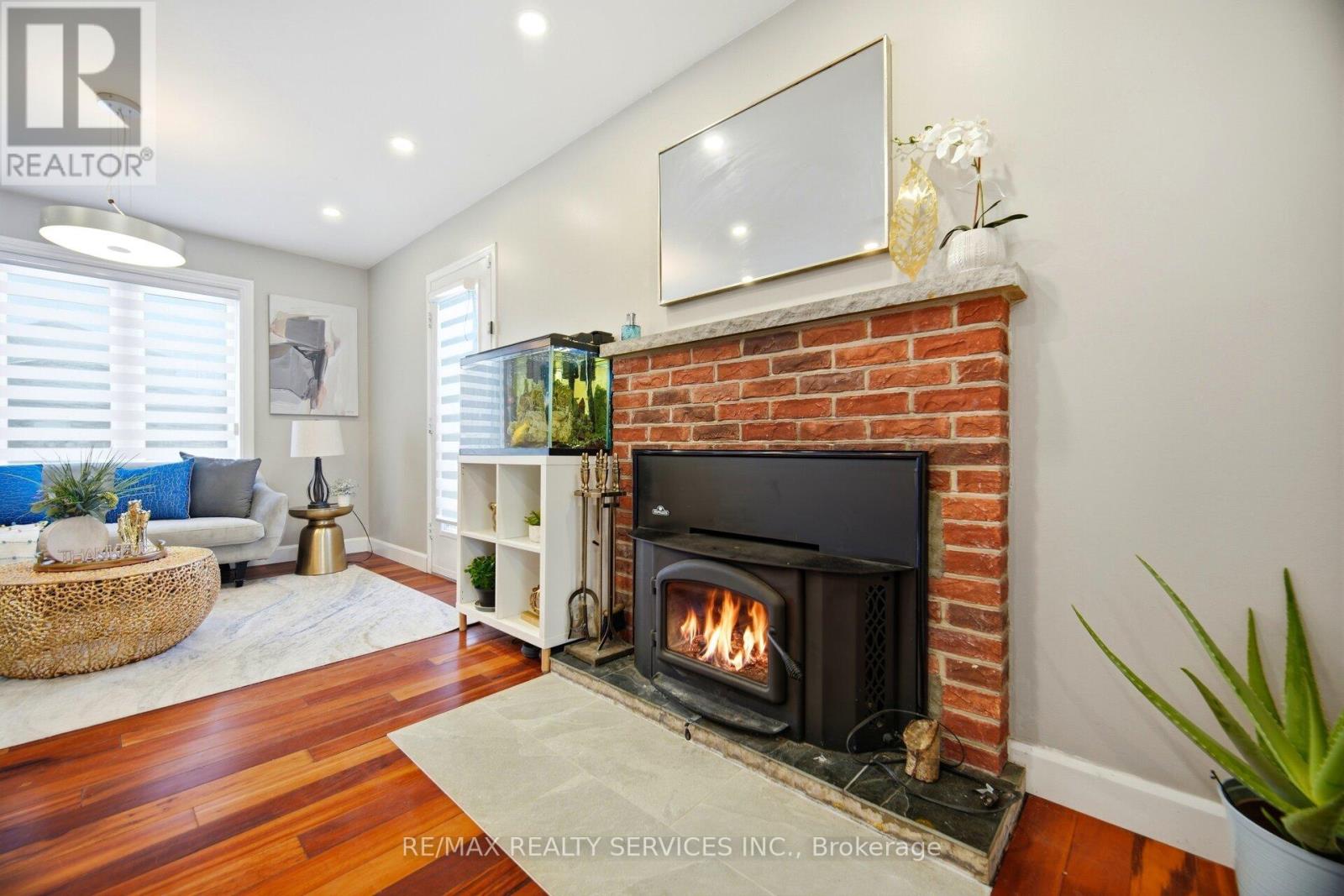 12 Pine Street, Erin, Ontario  N0B 1T0 - Photo 13 - X12963662