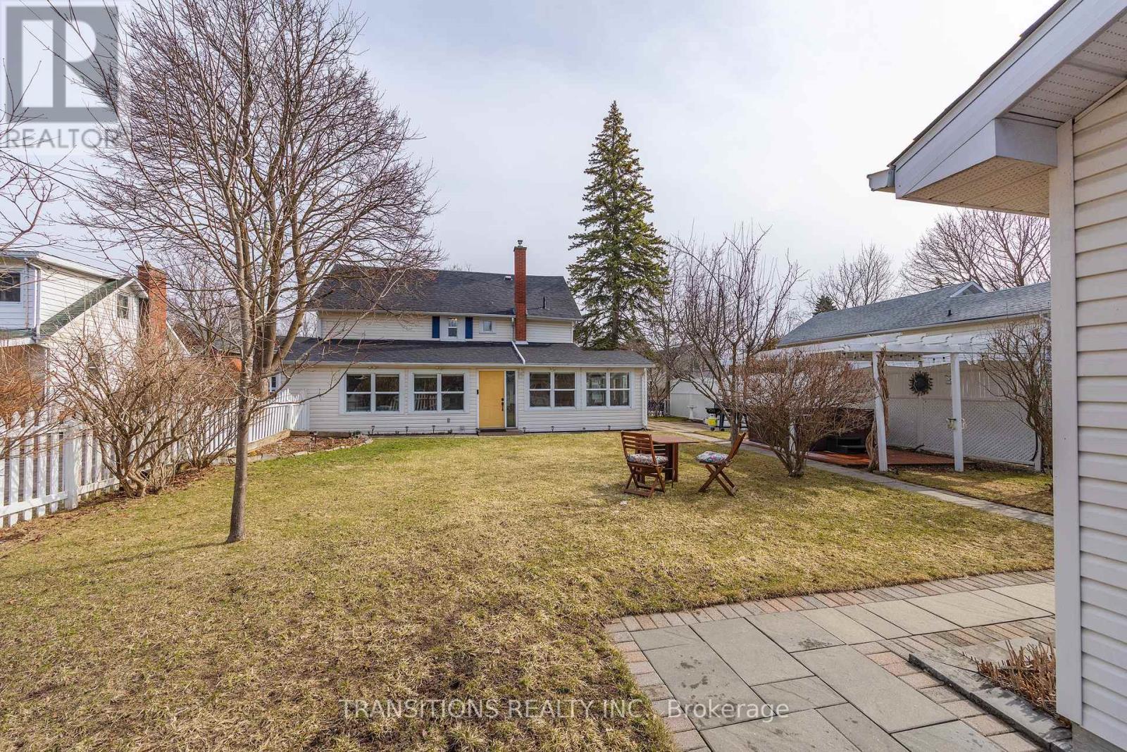 270 Charles Street S, Gananoque, Ontario  K7G 1W5 - Photo 36 - X12963730