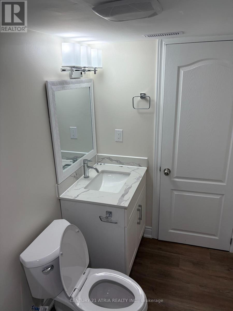 Lower - 13 Ridgewood Avenue, Guelph, Ontario  N1H 6C3 - Photo 5 - X12963758