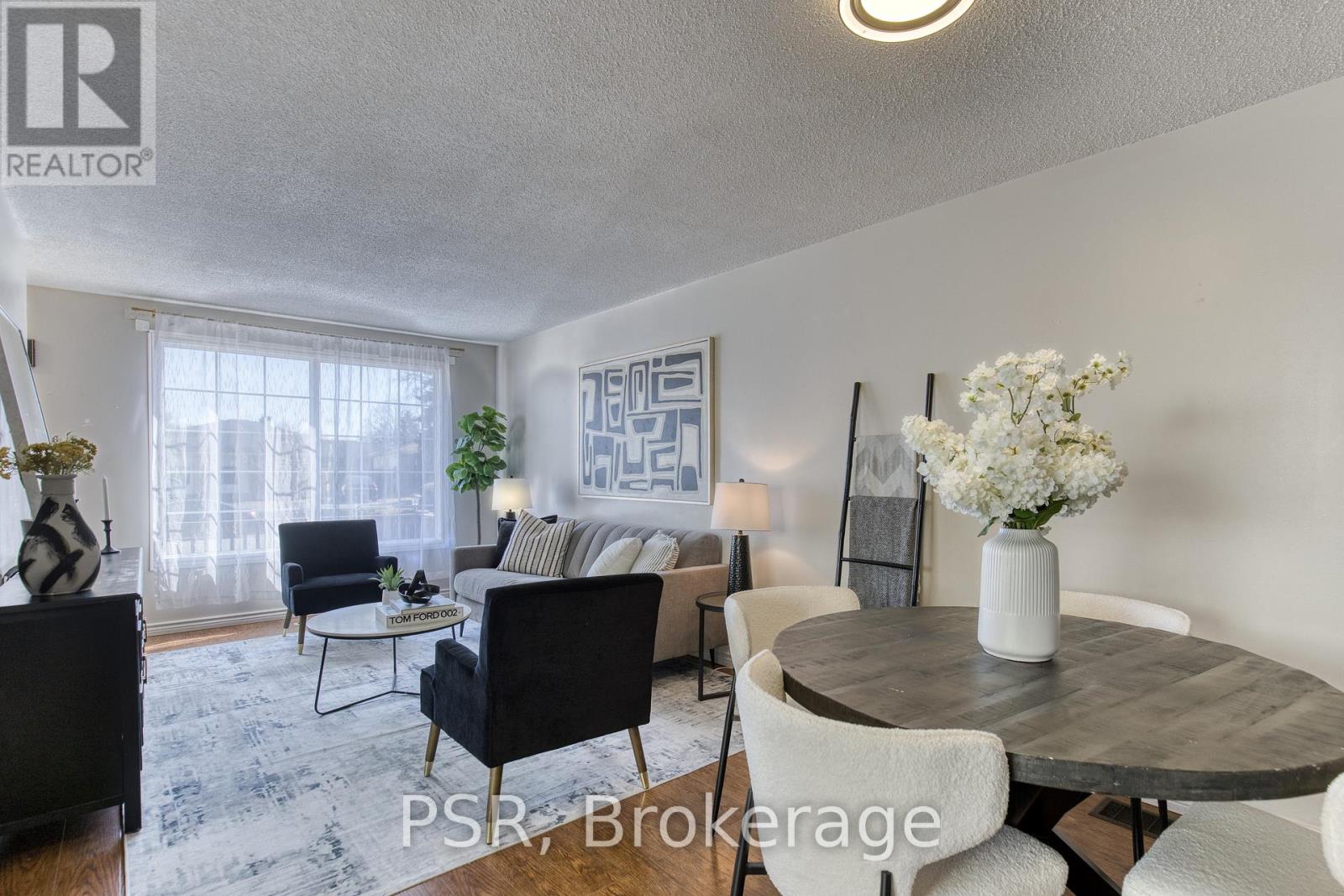 231 Heritage Drive, Kitchener, Ontario  N2B 3A9 - Photo 6 - X12963766