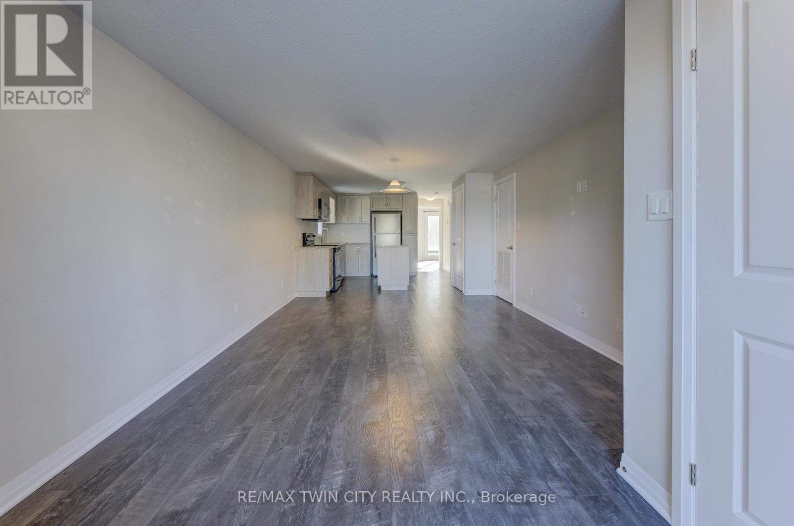 21a - 1989 Ottawa Street S, Kitchener, Ontario  N2E 0G7 - Photo 6 - X12963782