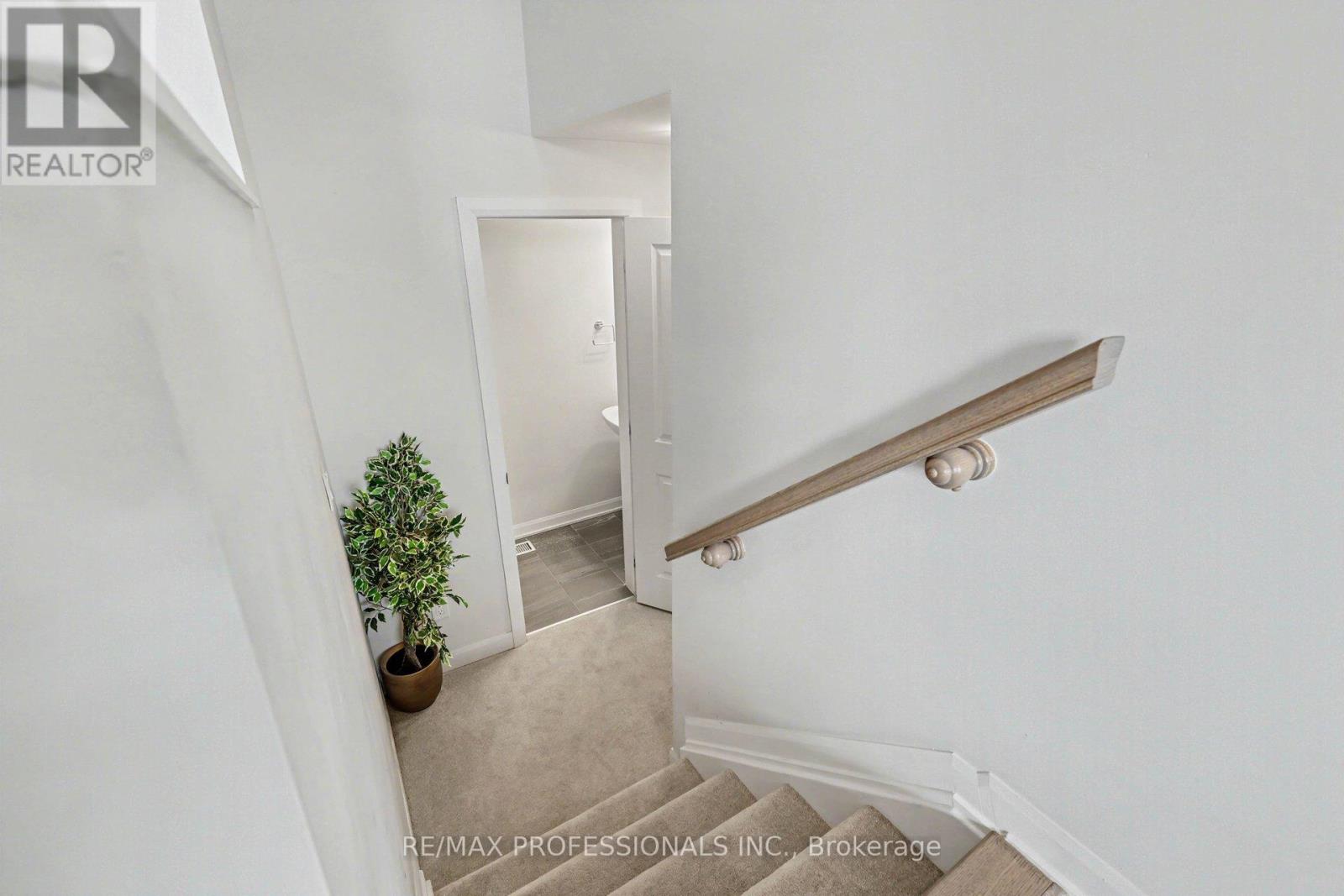 919 Lixnaw Court, Ottawa, Ontario  K2J 6Y3 - Photo 17 - X12963818