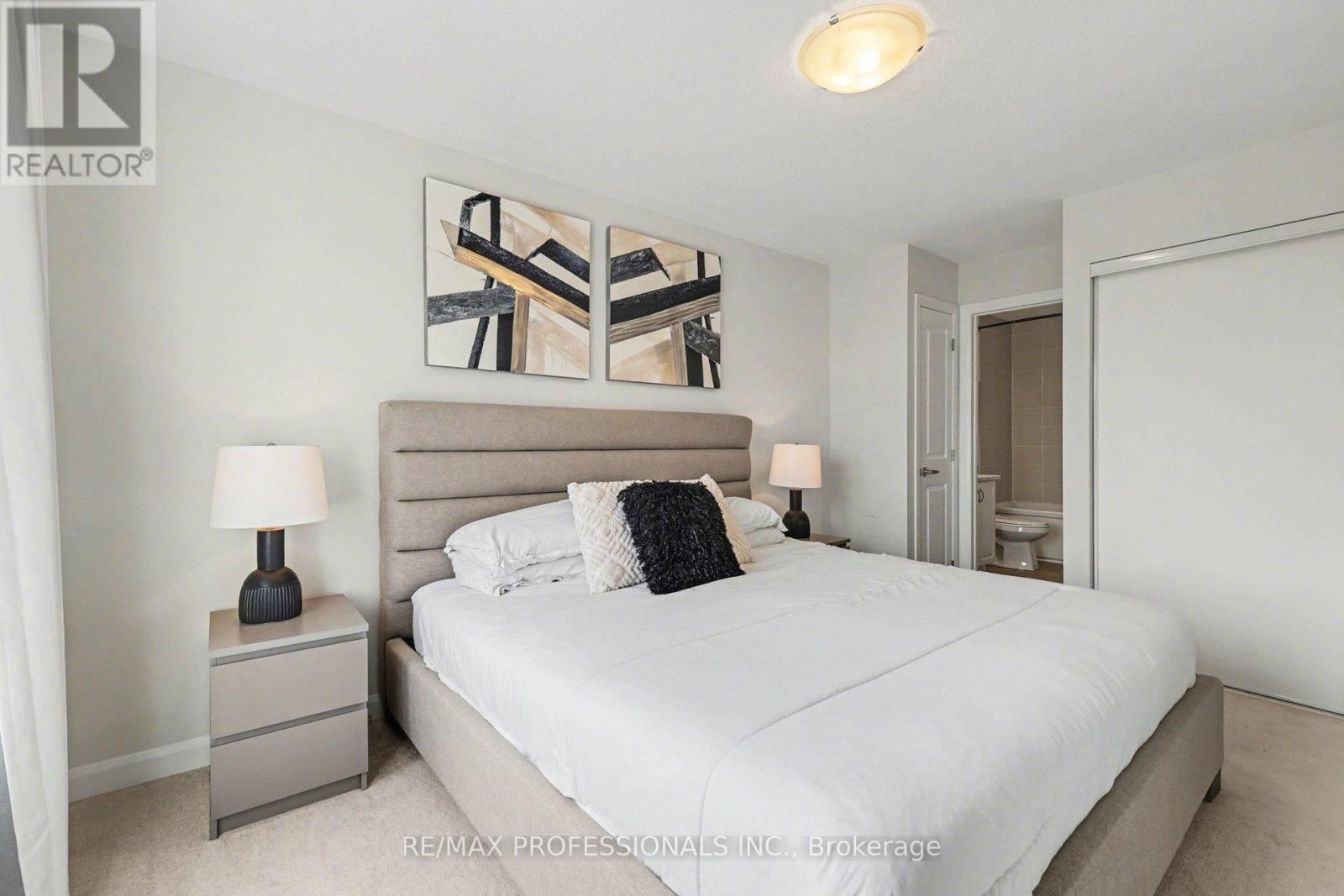 919 Lixnaw Court, Ottawa, Ontario  K2J 6Y3 - Photo 19 - X12963818