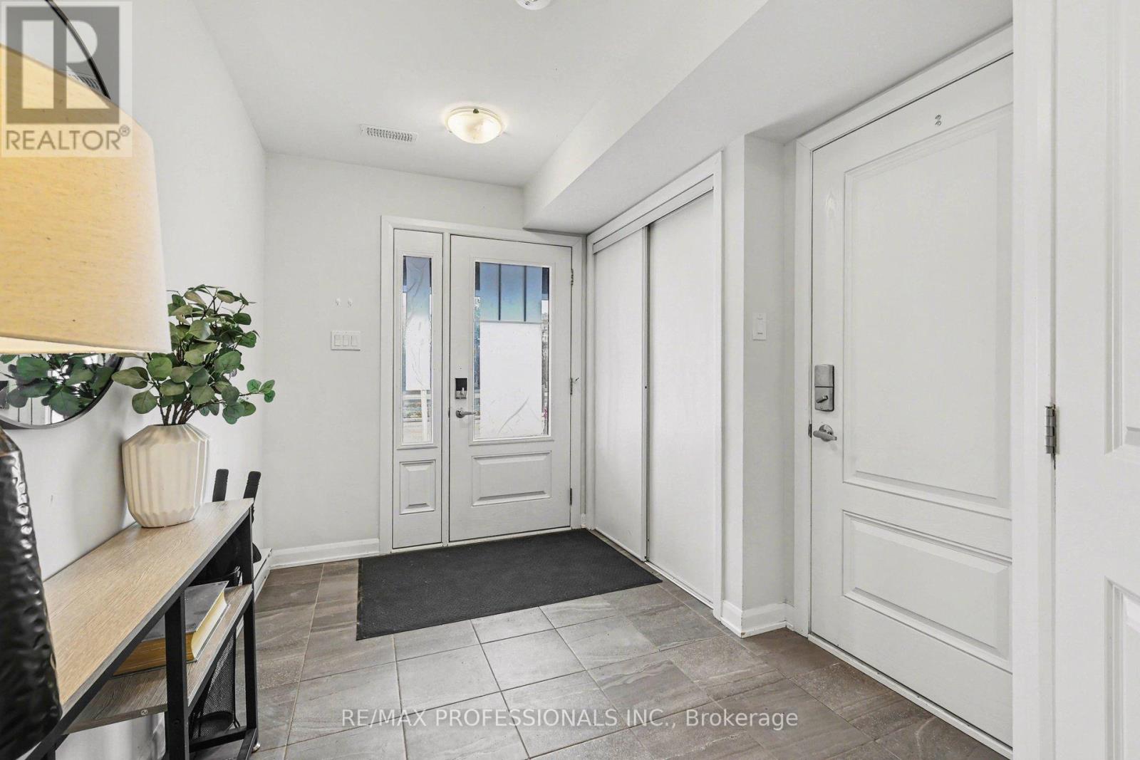 919 Lixnaw Court, Ottawa, Ontario  K2J 6Y3 - Photo 2 - X12963818