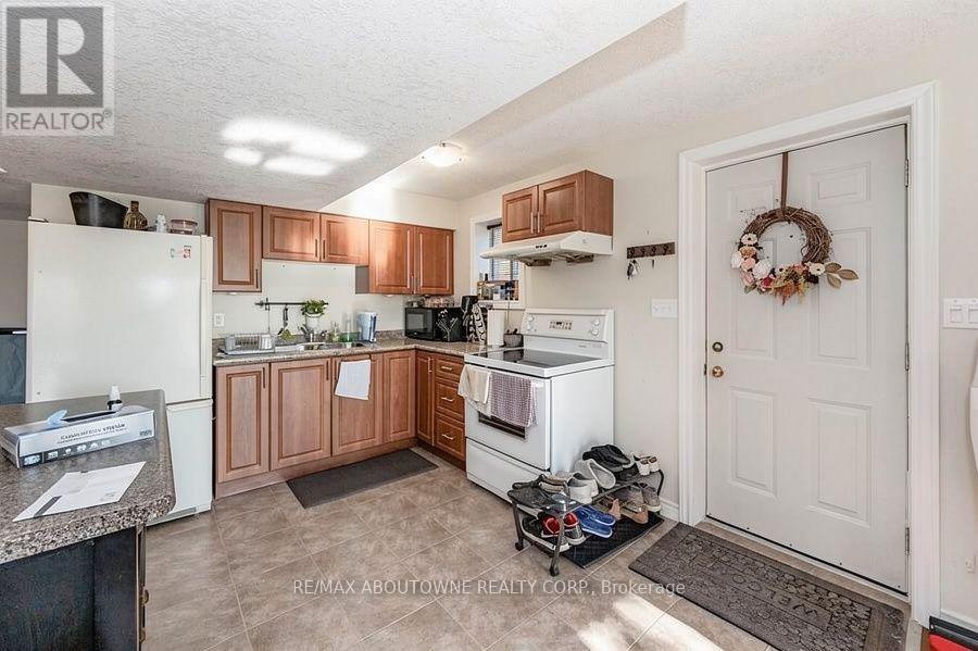 Basement - 235 Farley Drive, Guelph, Ontario  N1L 1N2 - Photo 4 - X12963870