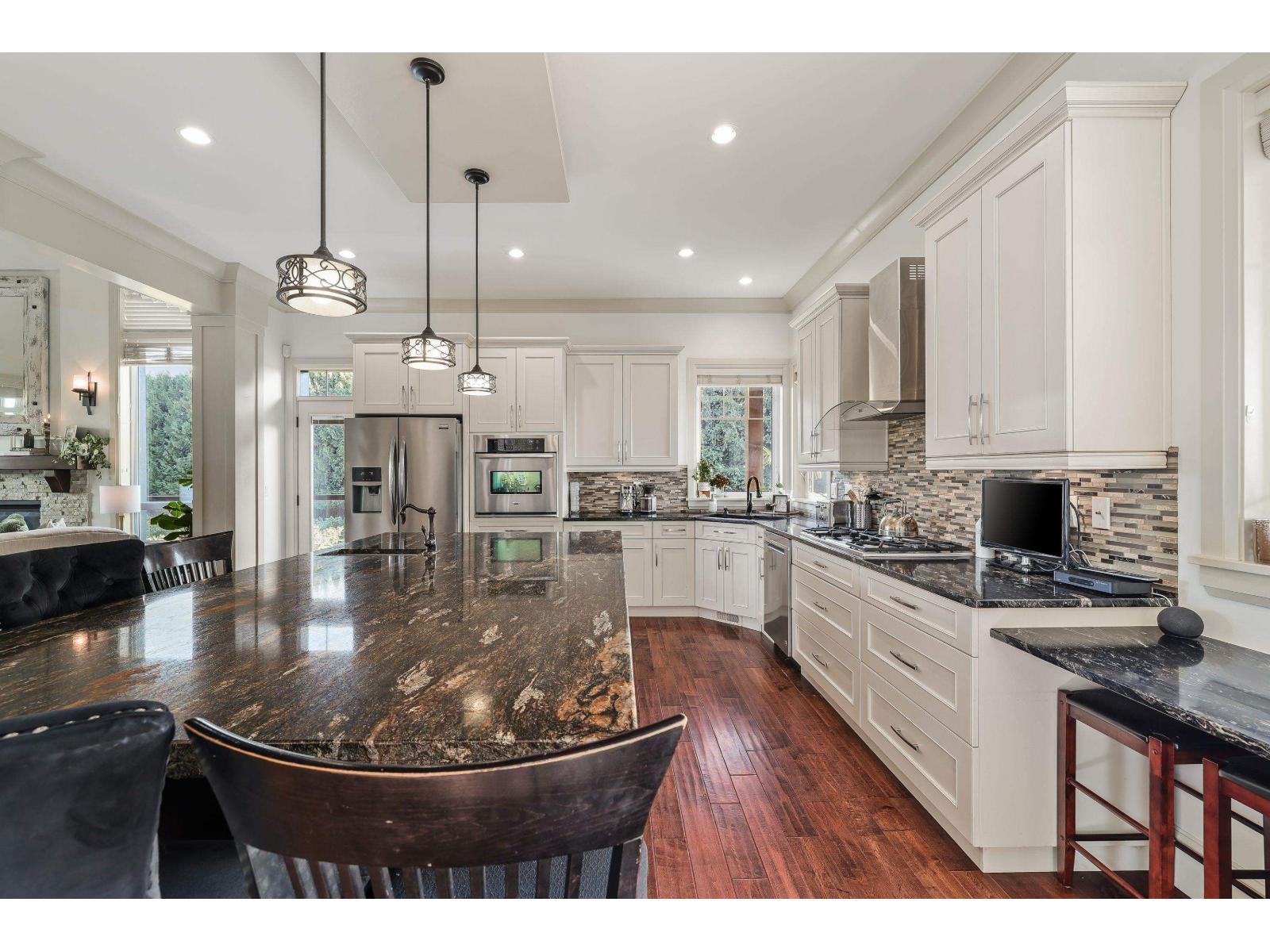 33930 Mcconnell Road, Abbotsford, British Columbia  V2S 8A6 - Photo 11 - R3106408