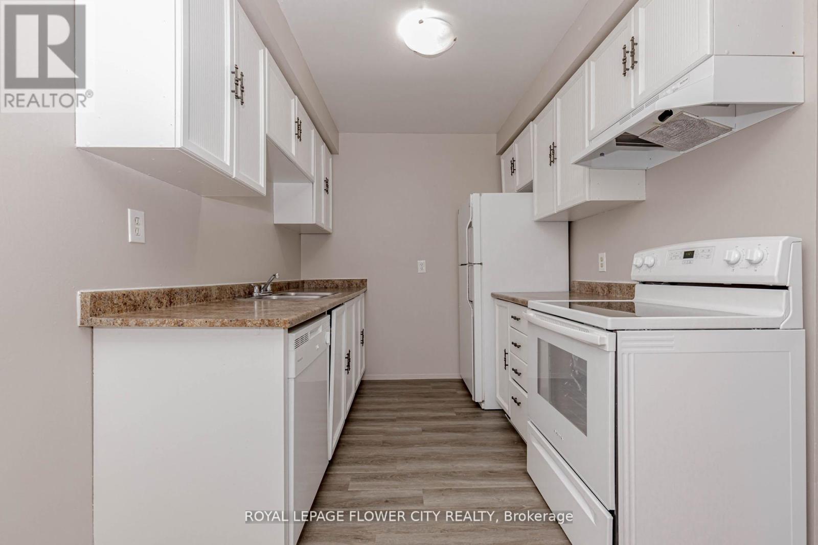 188 - 195 Denistoun Street, Welland, Ontario  L3C 6P1 - Photo 4 - X12963882