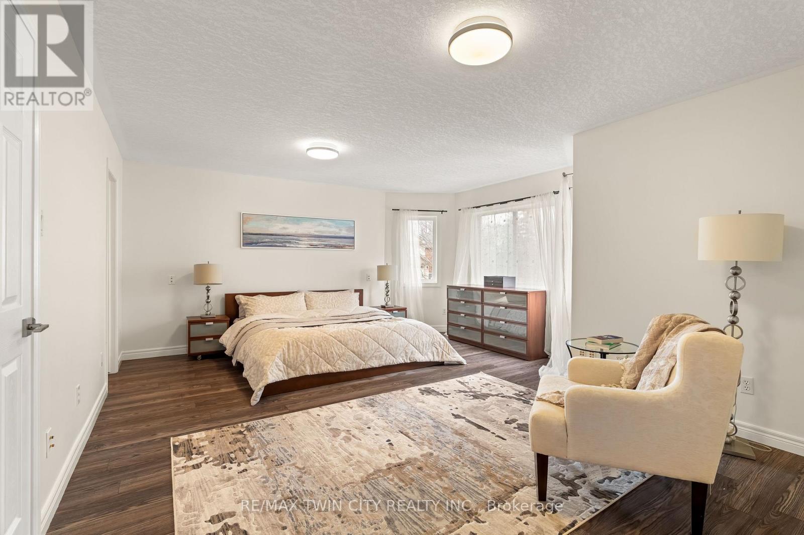 534 Birchleaf Walk, Waterloo, Ontario  N2T 2W5 - Photo 21 - X12963898