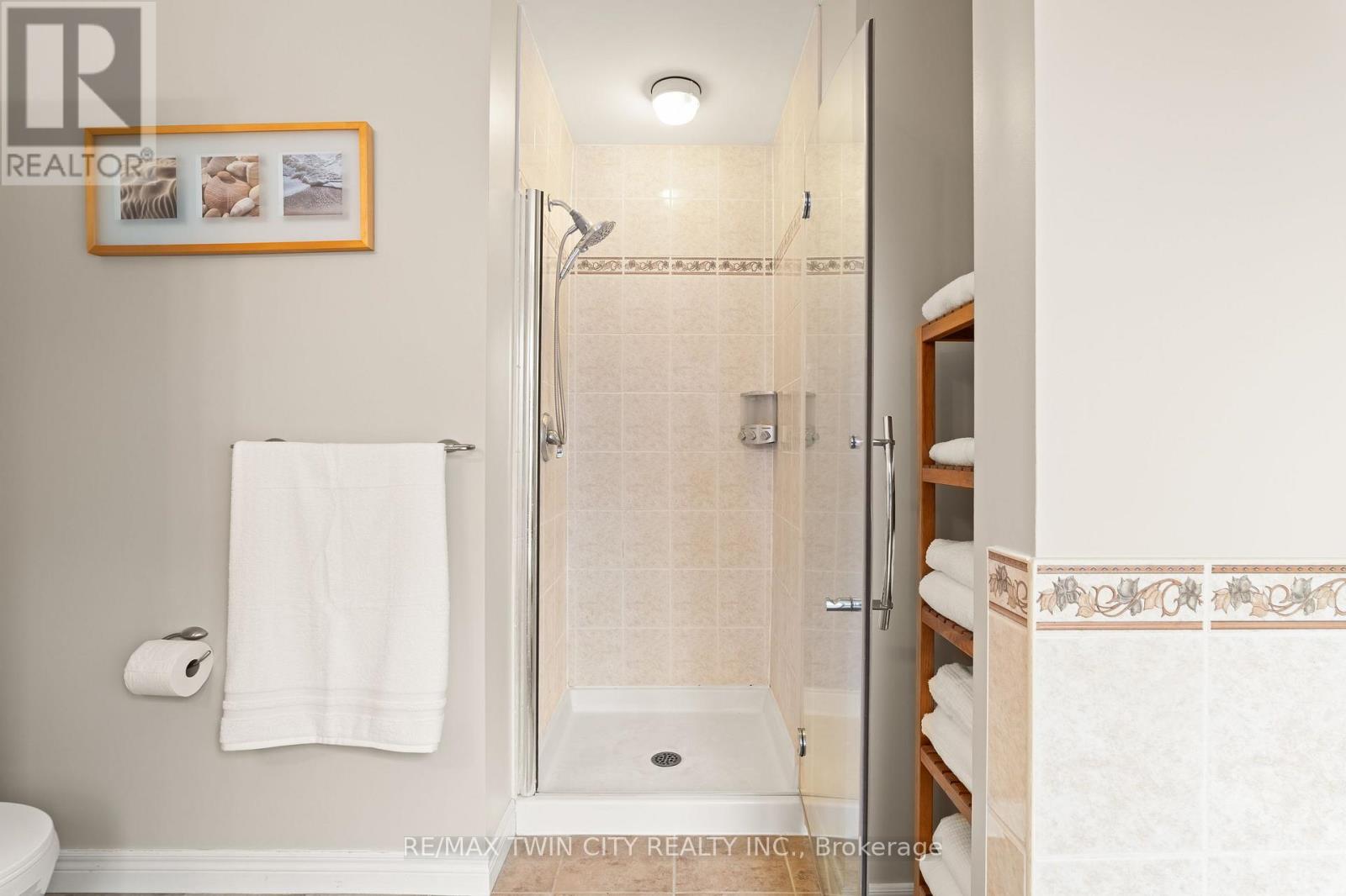 534 Birchleaf Walk, Waterloo, Ontario  N2T 2W5 - Photo 25 - X12963898