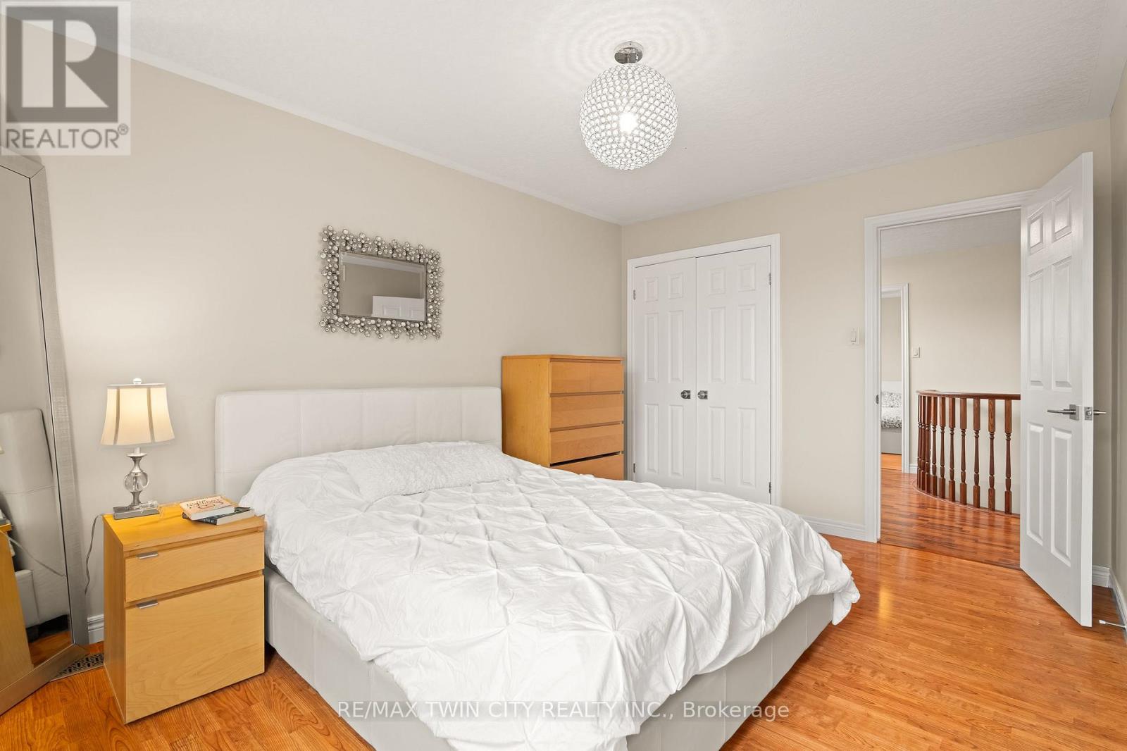 534 Birchleaf Walk, Waterloo, Ontario  N2T 2W5 - Photo 32 - X12963898