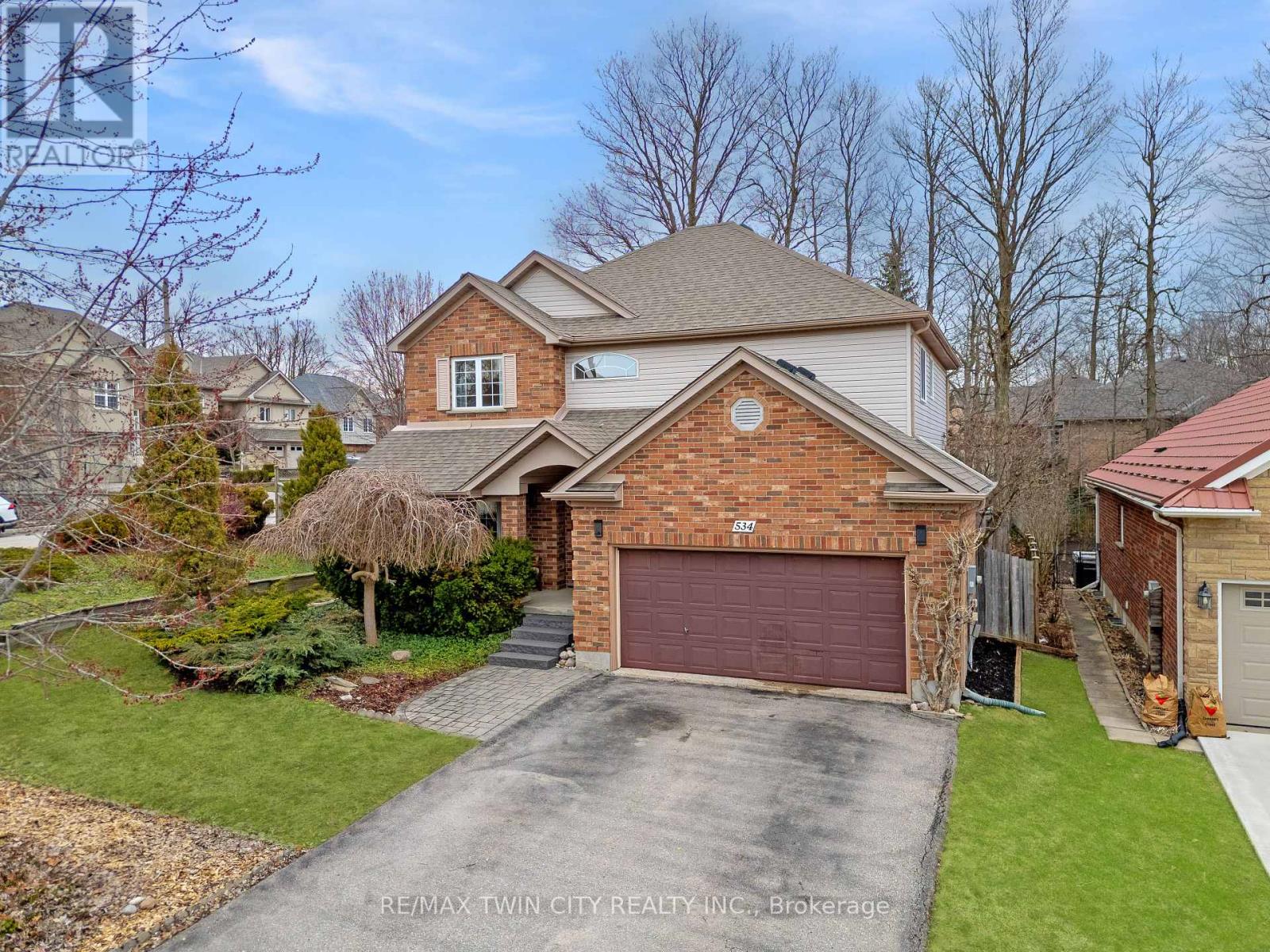 534 Birchleaf Walk, Waterloo, Ontario  N2T 2W5 - Photo 39 - X12963898