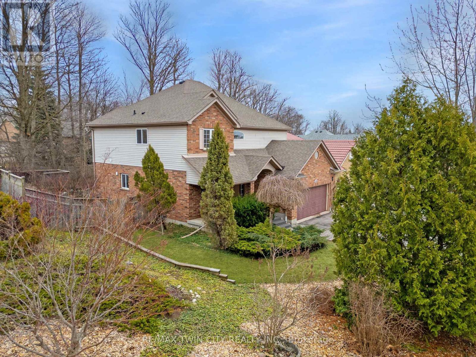 534 Birchleaf Walk, Waterloo, Ontario  N2T 2W5 - Photo 40 - X12963898