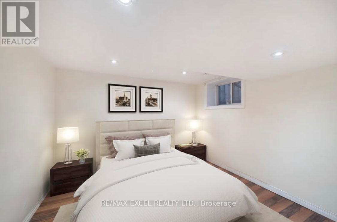 Bsmt - 33 Edgemont Street N, Hamilton, Ontario  L8H 4C7 - Photo 4 - X12963912