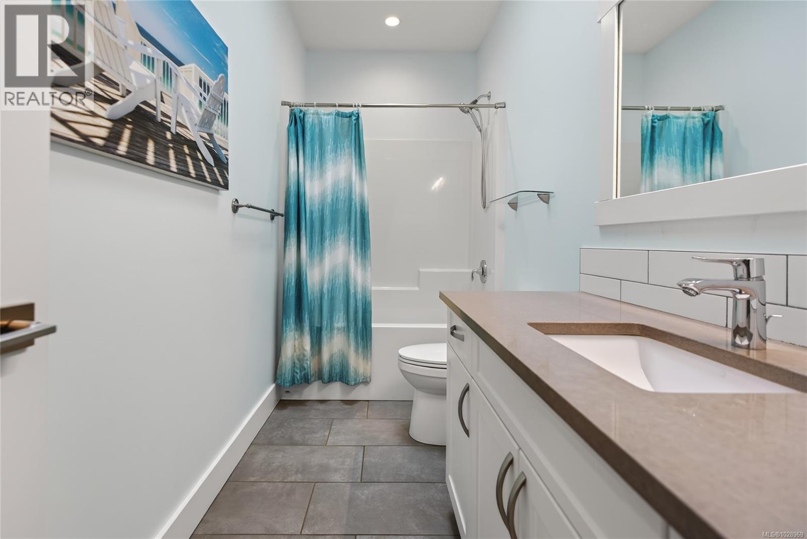 A&b 2899 Penrith Ave, Cumberland, British Columbia  V0R 1S0 - Photo 33 - 1028969