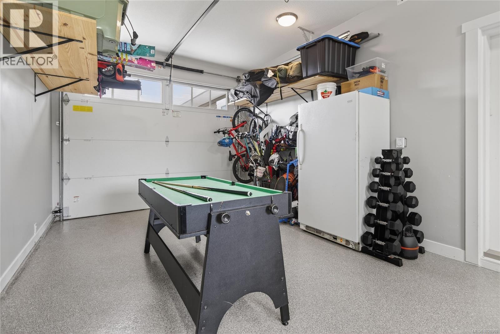 A&b 2899 Penrith Ave, Cumberland, British Columbia  V0R 1S0 - Photo 37 - 1028969