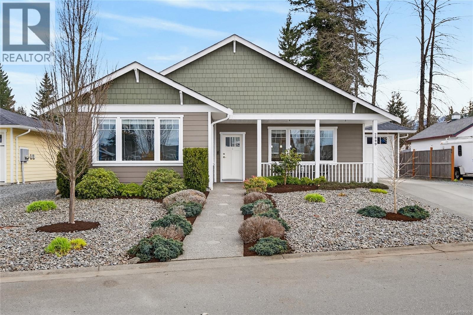 A&b 2899 Penrith Ave, Cumberland, British Columbia  V0R 1S0 - Photo 9 - 1028969