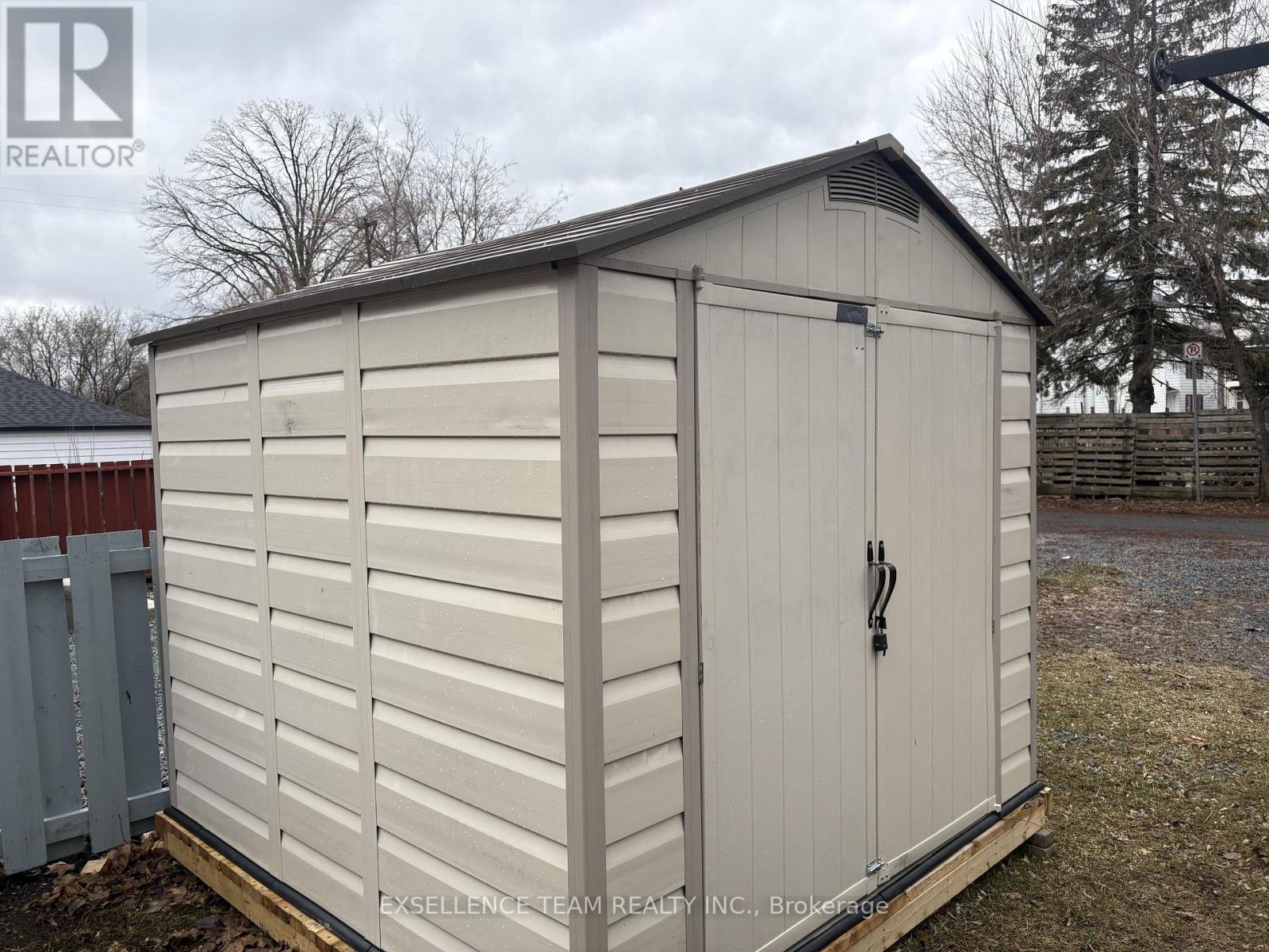 230-230a Carleton Street W, Cornwall, Ontario  K6H 4X4 - Photo 10 - X12964060