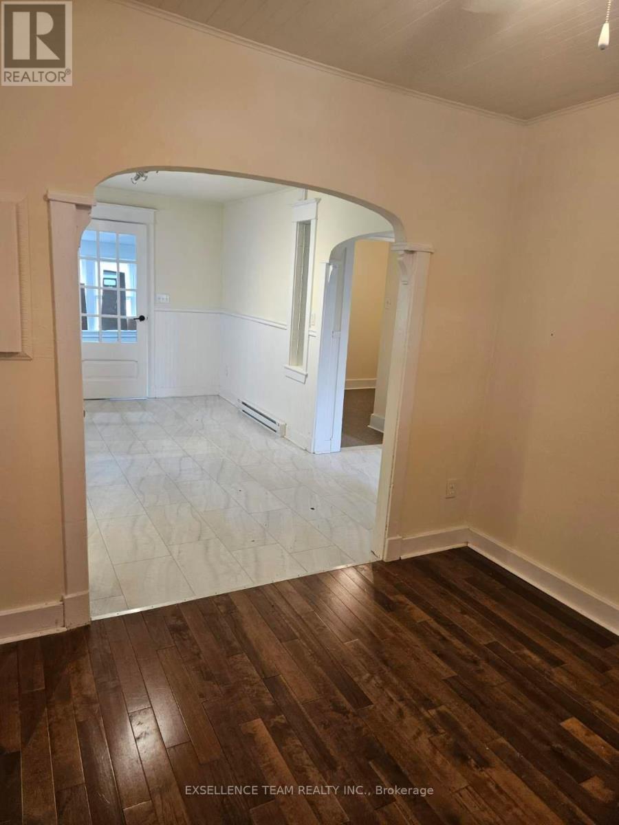 230-230a Carleton Street W, Cornwall, Ontario  K6H 4X4 - Photo 7 - X12964060