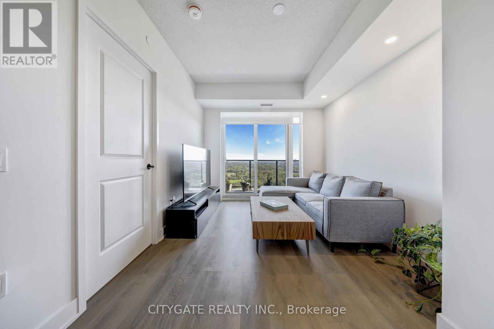 1610 - 202 Burnhamthorpe Road E, Mississauga, Ontario  L5A 0B2 - Photo 4 - W12713444