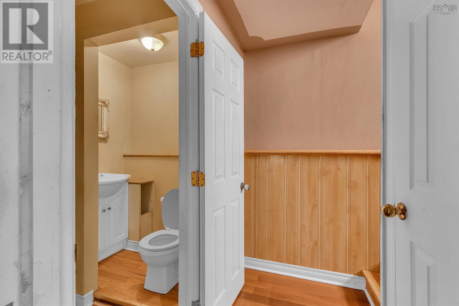 669 Portland Street, Dartmouth, Nova Scotia  B2W 2M9 - Photo 31 - 202606438