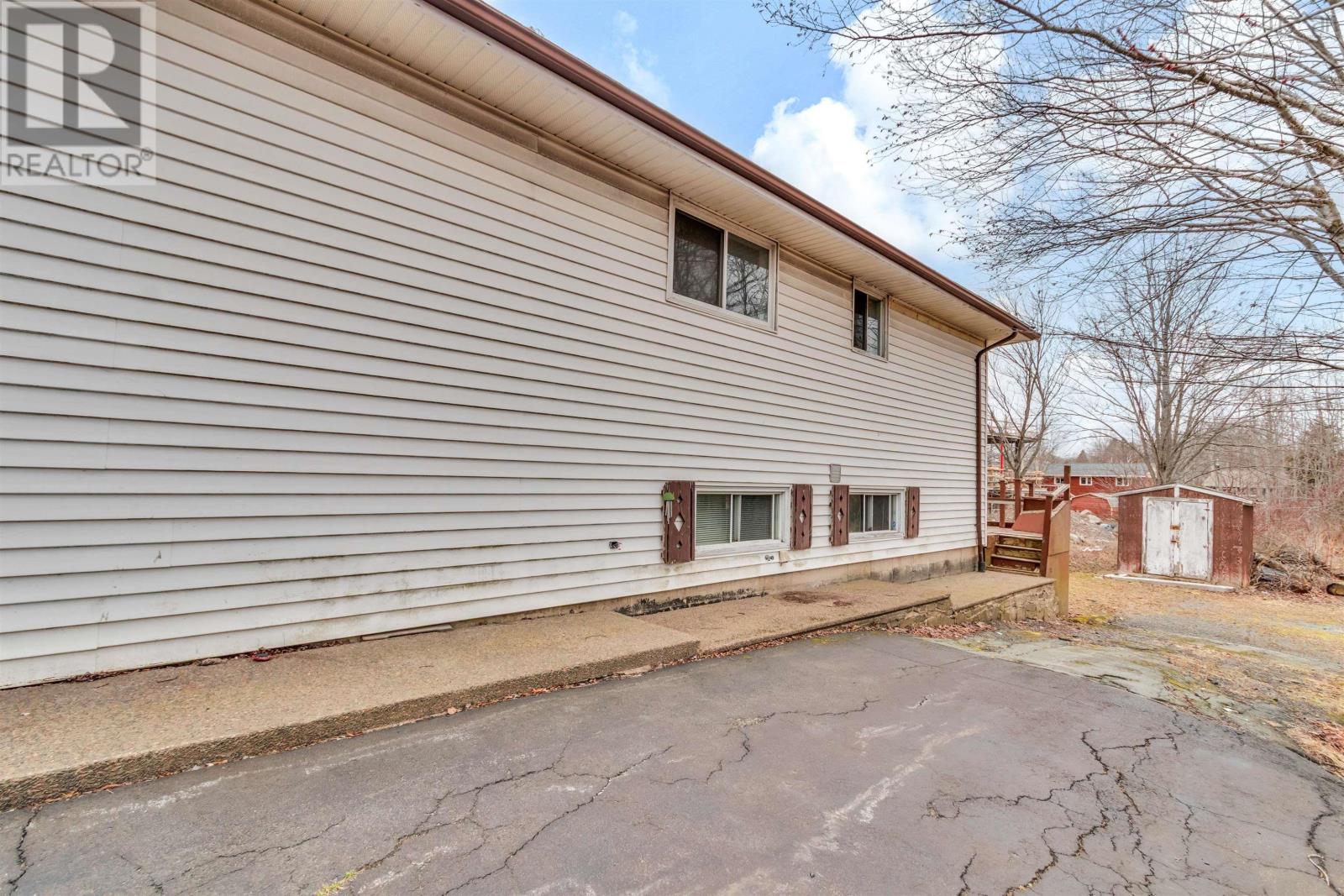 669 Portland Street, Dartmouth, Nova Scotia  B2W 2M9 - Photo 35 - 202606438