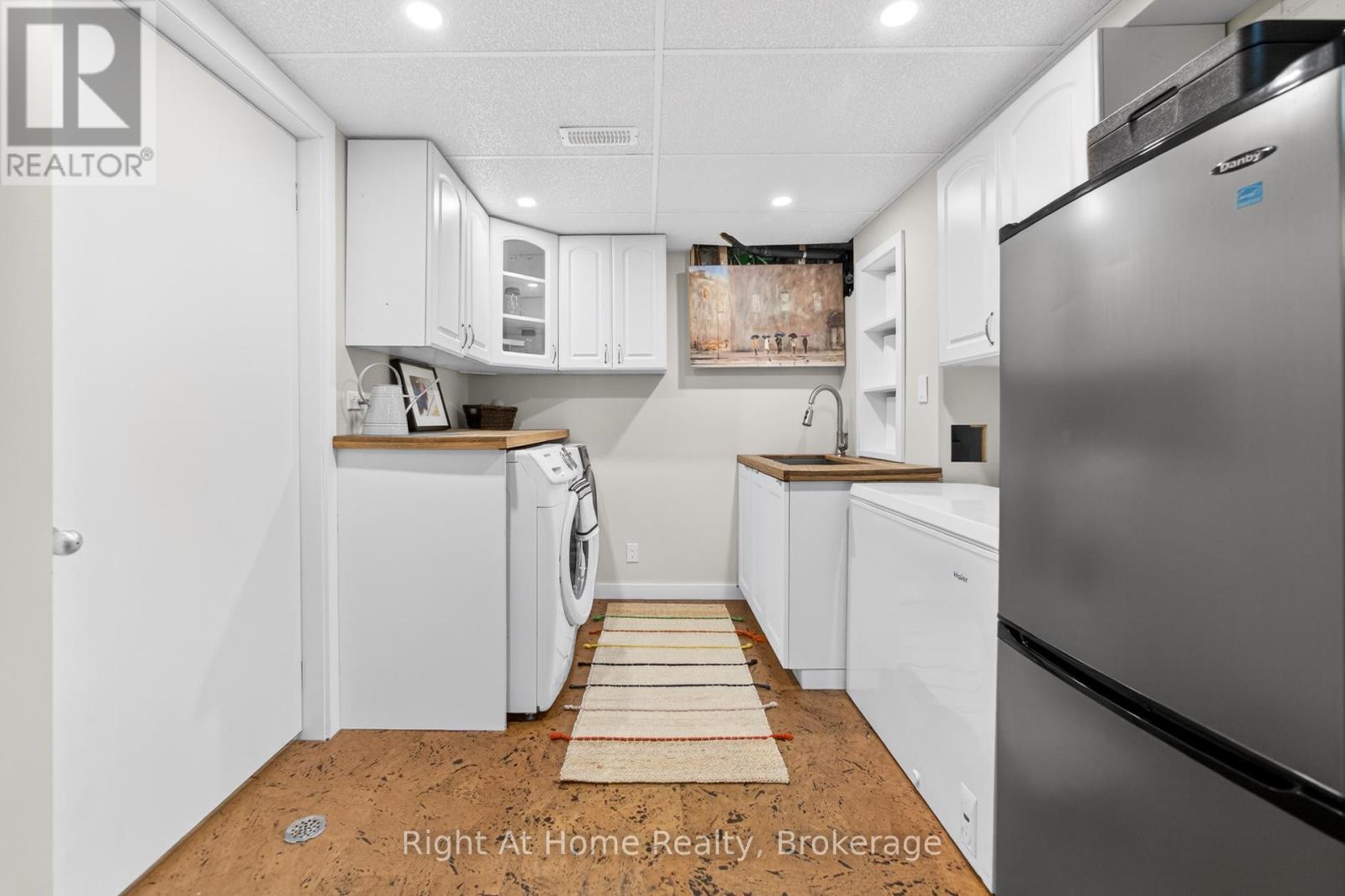 5224 Verhoeven Road, Burlington, Ontario  L7L 3A9 - Photo 35 - W12964118