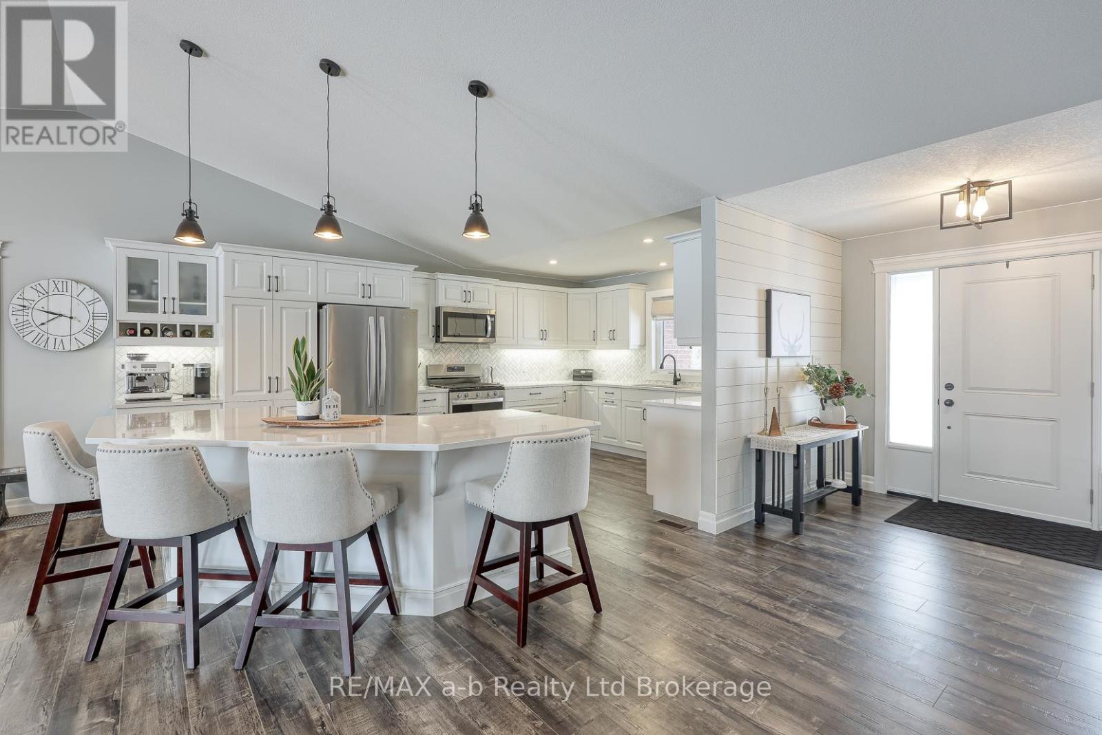 49286 Ashland Avenue, Malahide, Ontario  N0L 2J0 - Photo 11 - X12963962