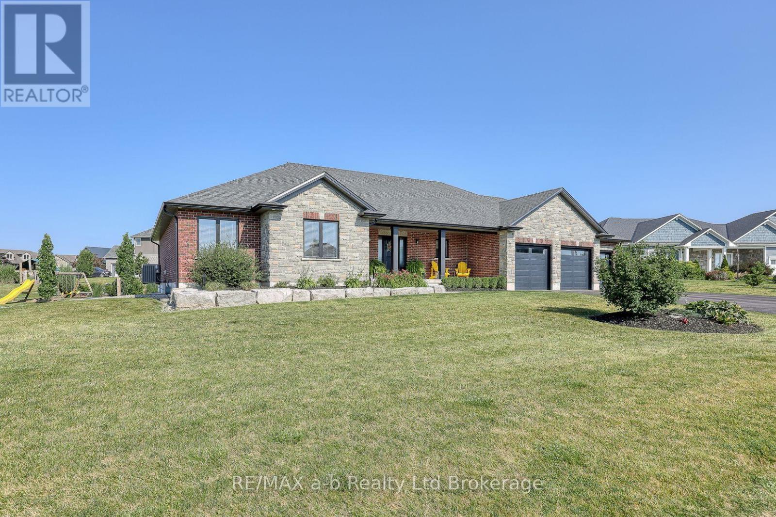 49286 Ashland Avenue, Malahide, Ontario  N0L 2J0 - Photo 3 - X12963962