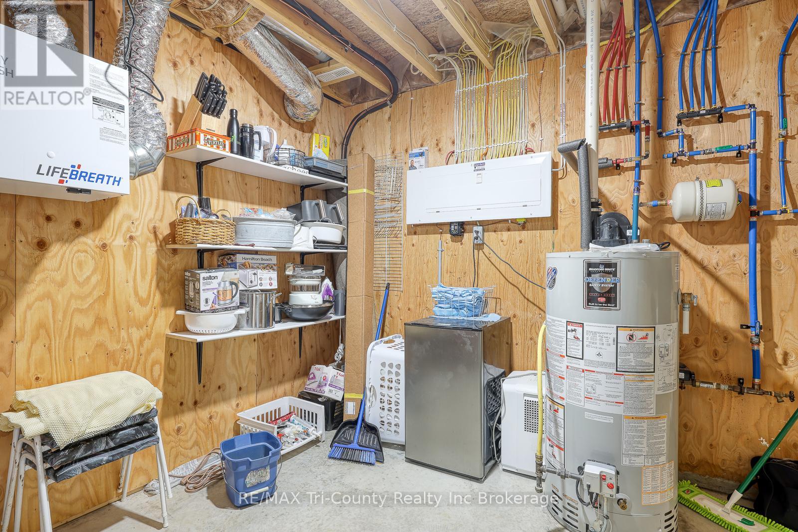 27 Ann Street, Bayham, Ontario  N0J 1Z0 - Photo 37 - X12964200