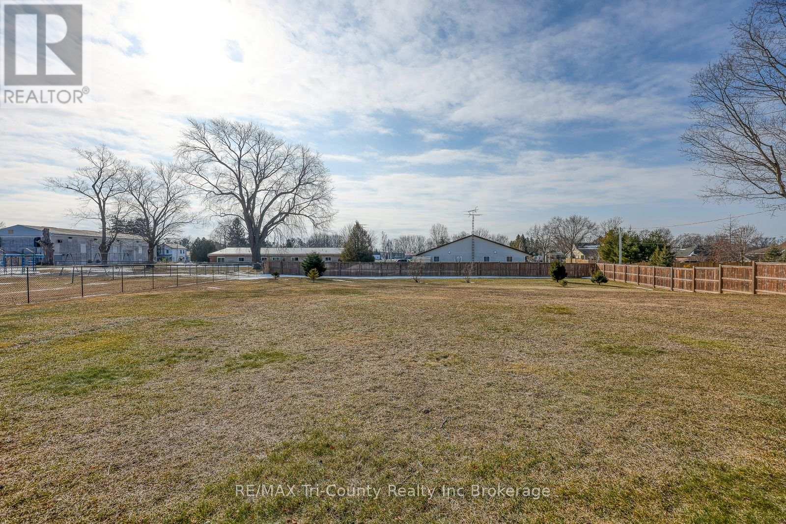 27 Ann Street, Bayham, Ontario  N0J 1Z0 - Photo 48 - X12964200