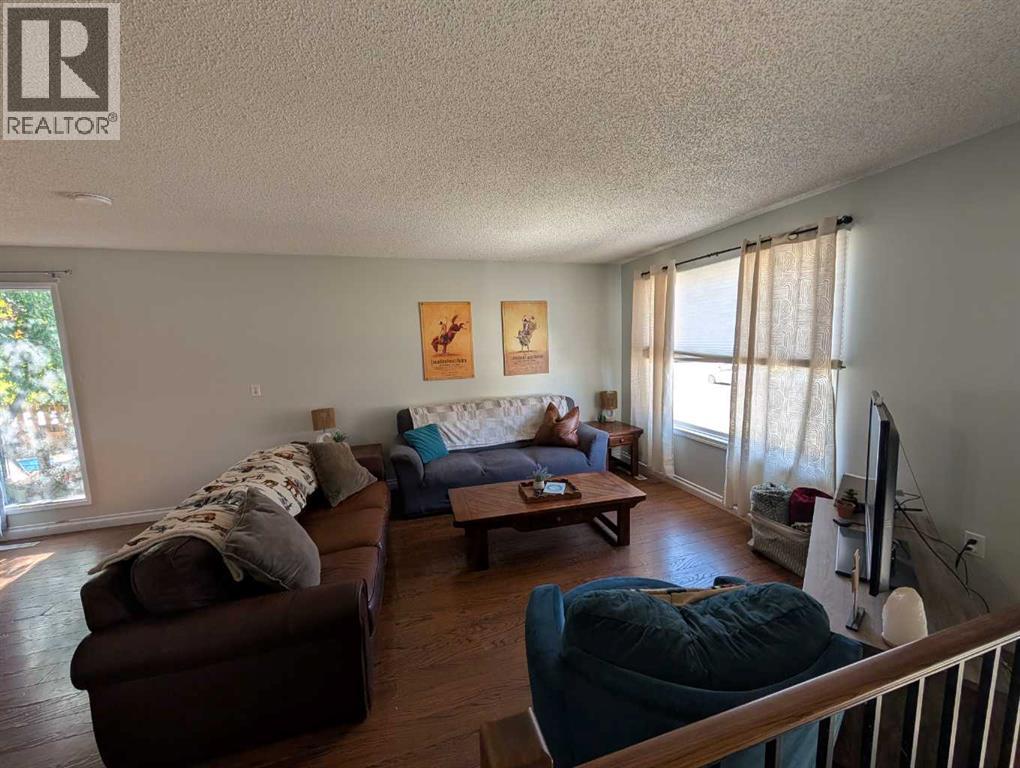 52 Collins Crescent Se, Medicine Hat, Alberta T1B 1T8 - Photo 5 - A2293857