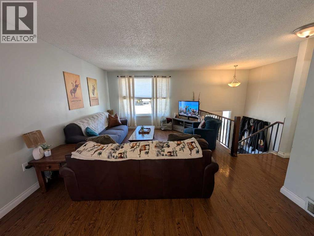 52 Collins Crescent Se, Medicine Hat, Alberta T1B 1T8 - Photo 6 - A2293857