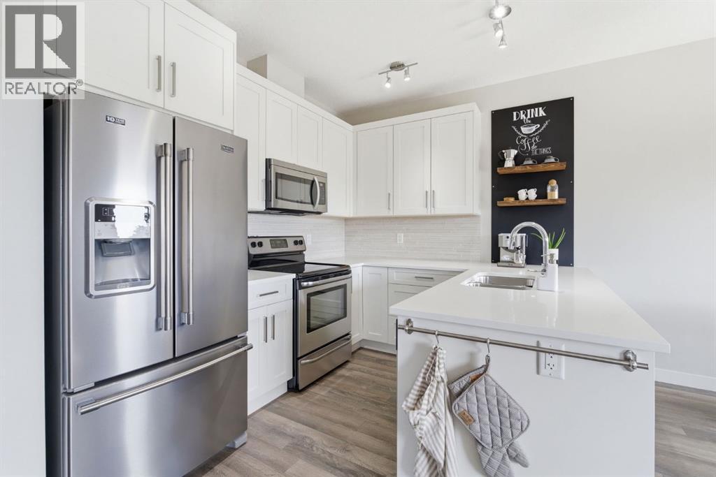 1208 Jumping Pound Common, Cochrane, Alberta  T4C 2L1 - Photo 15 - A2294424