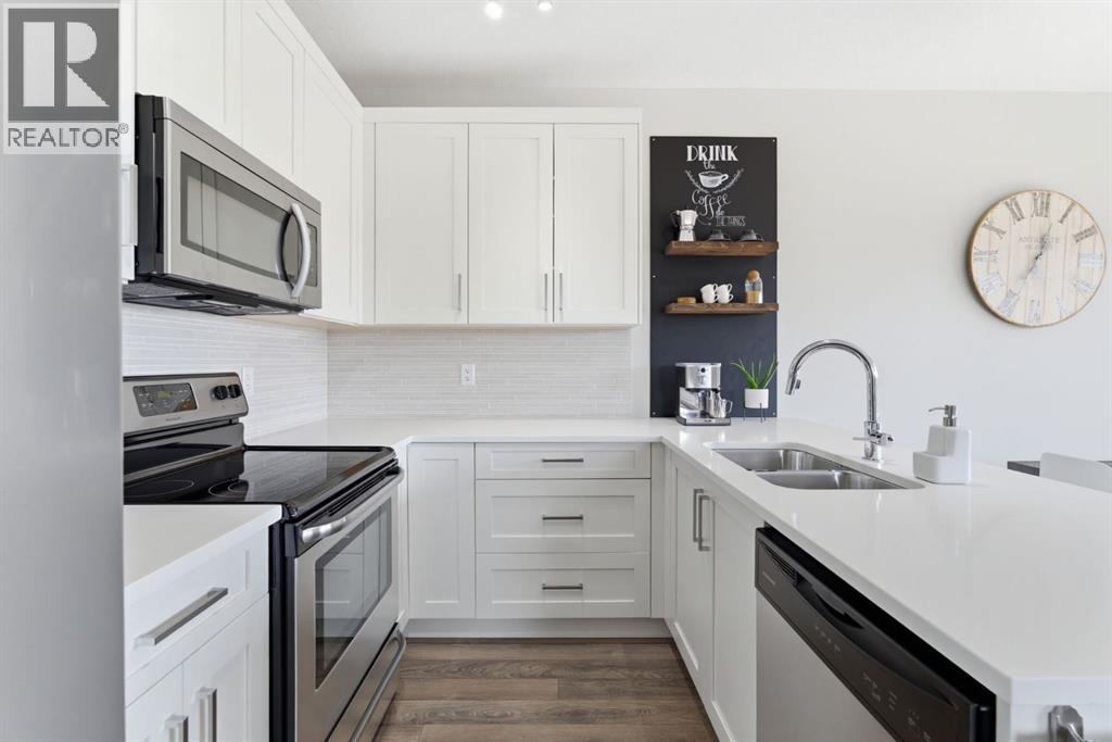 1208 Jumping Pound Common, Cochrane, Alberta  T4C 2L1 - Photo 17 - A2294424