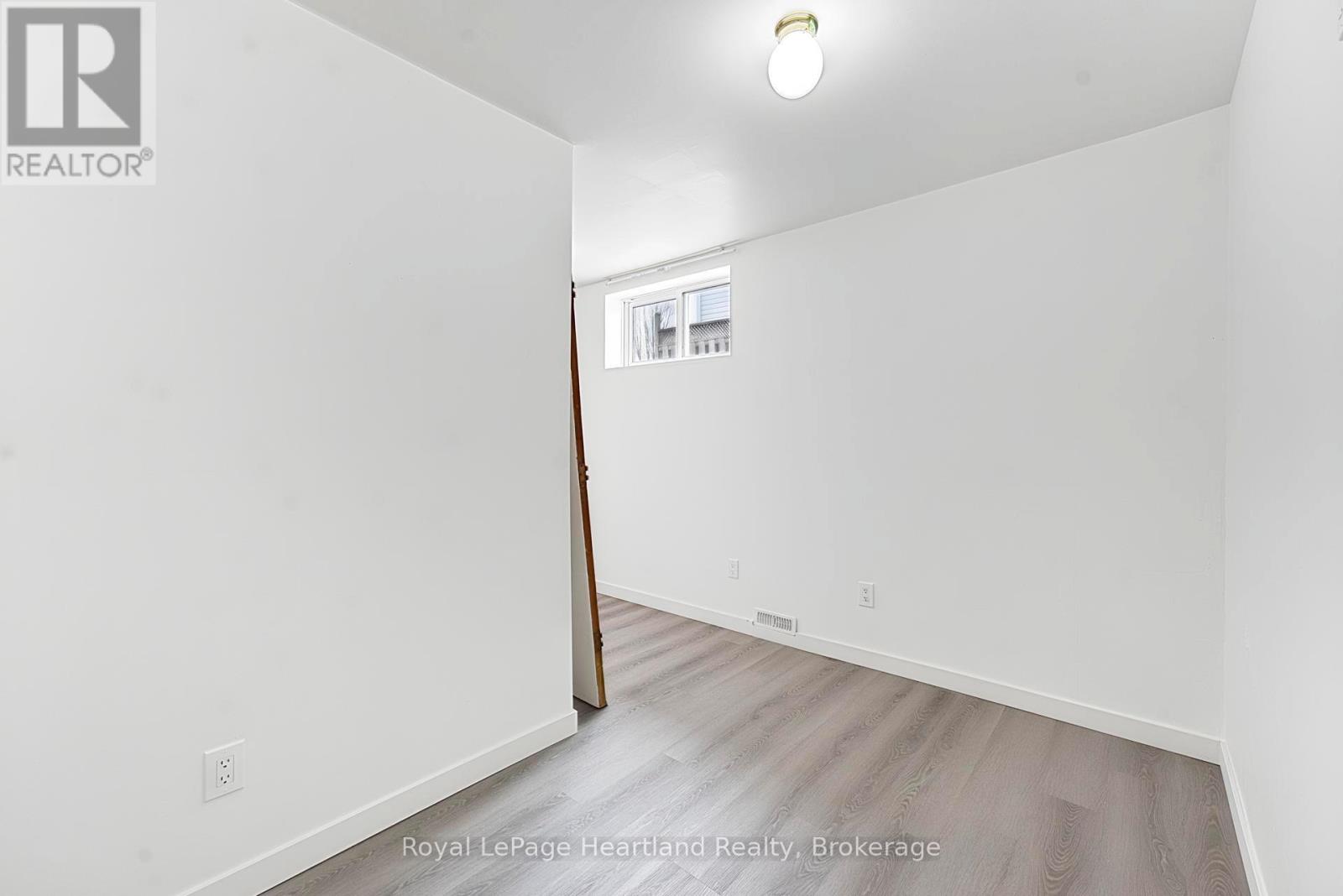 100 Arthur Street, Goderich, Ontario  N7A 2L8 - Photo 32 - X12963972