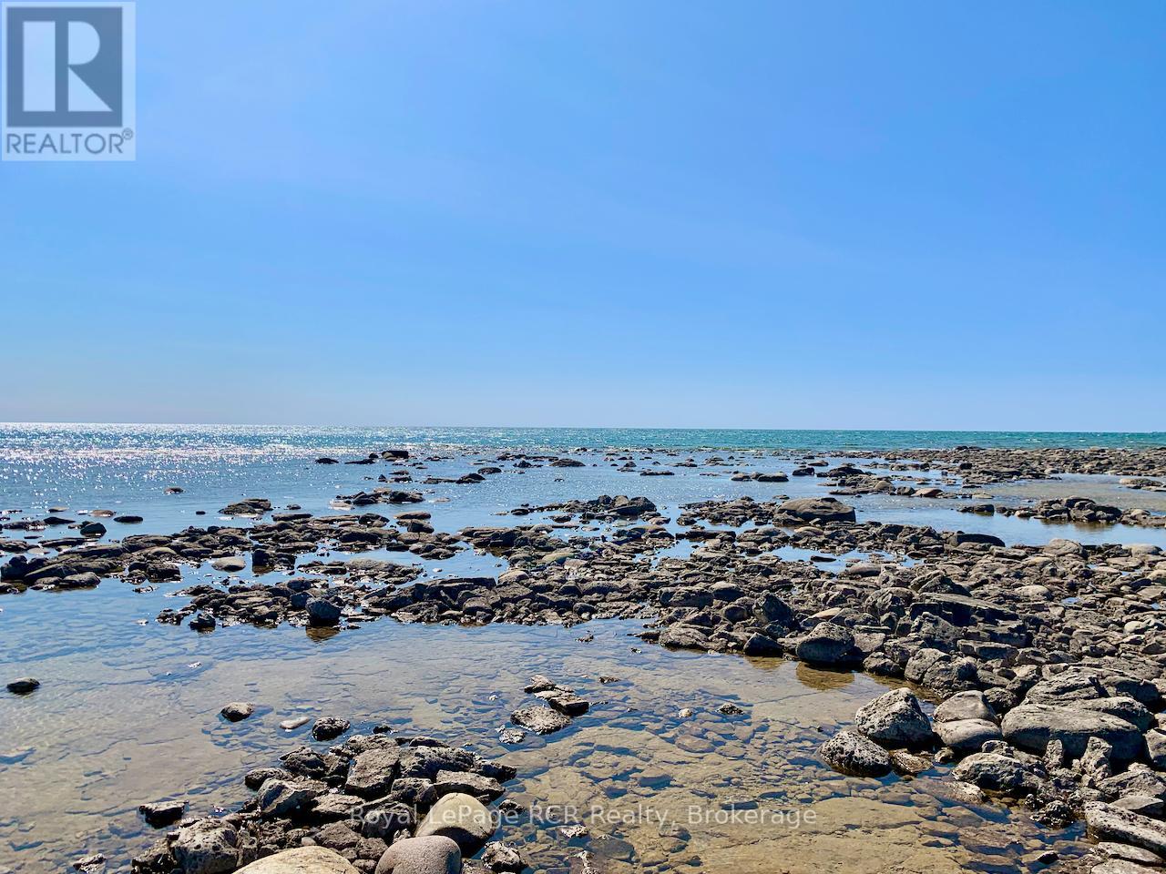 30 Pike Street, Northern Bruce Peninsula, Ontario  N0H 1W0 - Photo 23 - X12964192