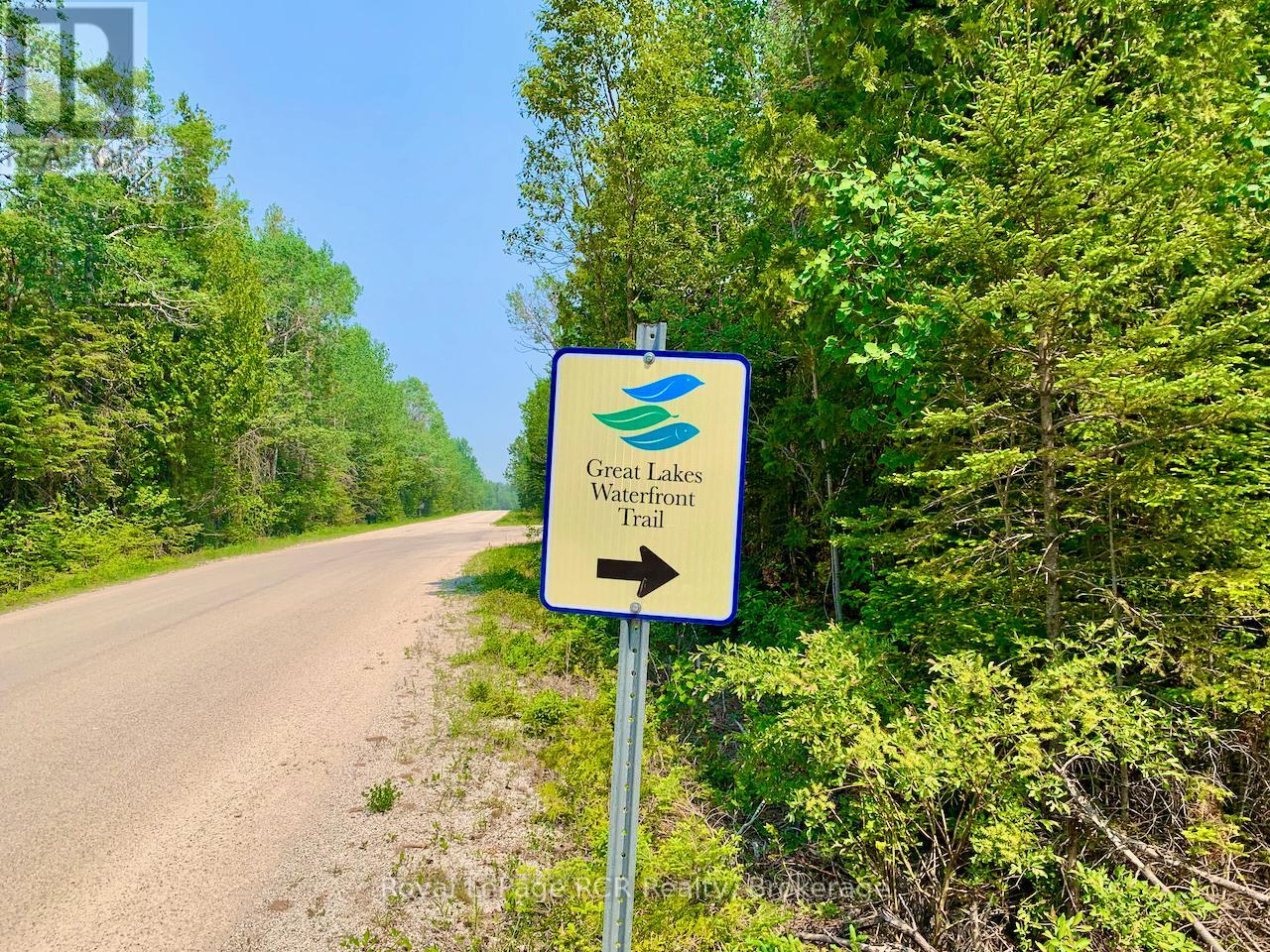 30 Pike Street, Northern Bruce Peninsula, Ontario  N0H 1W0 - Photo 25 - X12964192