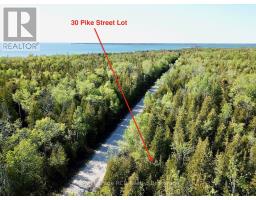 30 PIKE STREET, northern bruce peninsula, Ontario