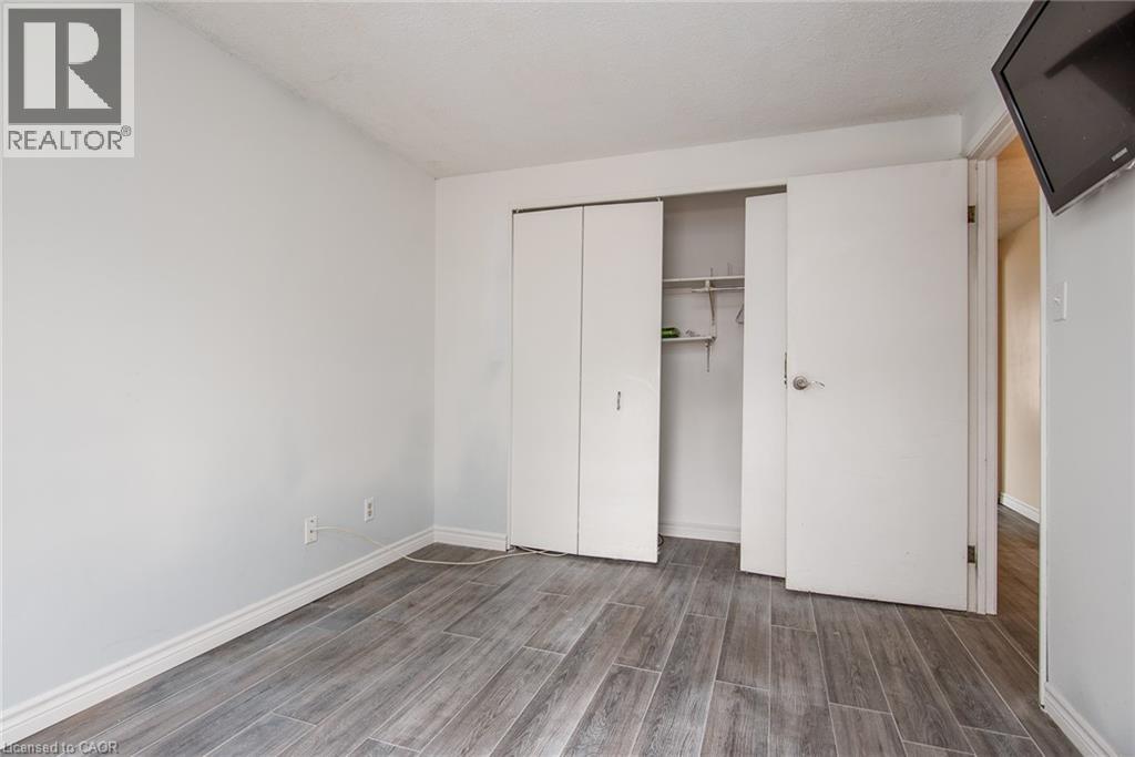 135 Vintage Crescent, Kitchener, Ontario  N2P 1L1 - Photo 34 - 40818140